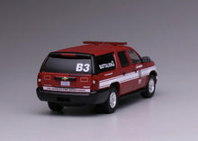 Load image into Gallery viewer, 1:64 596 Red Fire Suburban CV Crown Victoria Model Diecast Metal Car New Collection