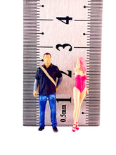 Load image into Gallery viewer, 1:64 Painted Figure Model Miniature Resin Diorama Sand Caual Man Hot Sexy Lady