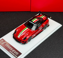 Load image into Gallery viewer, SK 1:64 Red 599xx EVO #52 Sports Model Diecast Metal Car New Collection