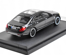 Load image into Gallery viewer, Master 1:64 Black S650 V12 Luxury Sedan Sport Model Diecast Metal Car New Collection