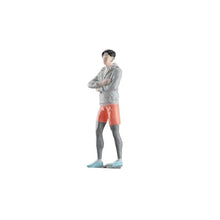 Load image into Gallery viewer, 1:64 Painted Figure Mini Model Miniature Resin Diorama Sand Running Sports Man