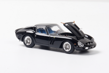 Load image into Gallery viewer, CL 1:64 Black 250 GTO Sports Model Diecast Metal Car New Collection