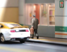 Load image into Gallery viewer, 1:64 Painted Figure Model Miniature Resin Diorama Sand Man With Bird Cage Stroll Collection