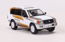 Load image into Gallery viewer, GCD 1:64 Land Cruiser LC100 Off Road SUV Sports Model Diecast Metal Car