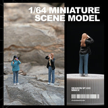 Load image into Gallery viewer, 1:64 Painted Figure Mini Model Miniature Resin Diorama Sand Taking Picture Girl New Scene