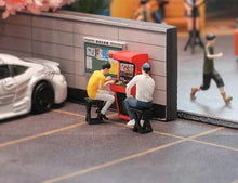 Load image into Gallery viewer, 1:64 Painted Figure Mini Model Miniature Resin Diorama Arcade Machine Boy Set