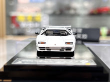 Load image into Gallery viewer, Deepmaker 1:64 White Countach LP5000s Sports Model Diecast Resin Car New Collection