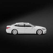 Load image into Gallery viewer, Enchery 1:64 2018 White LS500h Luxury Sedan Sports Model Diecast Metal Car New Collection