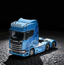 Load image into Gallery viewer, Masdi 1:64 Blue Scania 770s Truck Tractor Sports Model Diecast Metal Car New Collection