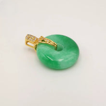 Load image into Gallery viewer, Nature Jade Round Peace Green Pendant Necklace Gift Jewelry charm Blessing Luck