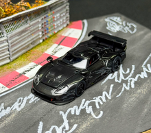 Load image into Gallery viewer, Transcend 1:64 Black Carbon 911 GT1 1997 24h Sport Model Diecast Metal Car New Collection