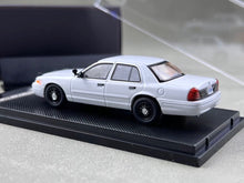 Load image into Gallery viewer, Rollin 1:64 White CV CROWN VICTORIA Police Model Diecast Metal Car New Collection