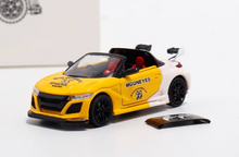Load image into Gallery viewer, Mortal 1:64 Yellow S660 Mooneyes Convertible Sport Model Diecast Metal Car New Collection
