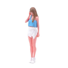 Load image into Gallery viewer, 1:64 Painted Figure Model Miniature Resin Diorama Sand Casual Man Woman Beauty