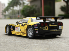 Load image into Gallery viewer, Bburago 1:24 Yellow C6R Muscle Racing Sports Model Toy Diecast Metal Car BN