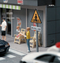 Load image into Gallery viewer, 1:64 Painted Figure Mini Model Miniature Resin Diorama Sand Toy Say Hi Girl Lady New Scene