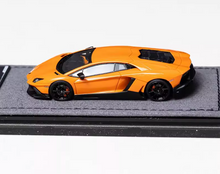 Load image into Gallery viewer, Halo 1:64 Orange Aventador LP720-4 Sports Model Diecast Resin Car New Collection