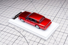 Load image into Gallery viewer, MK 1:64 Red HEC Lincoln Town Car Luxury Sedan Model Diecast Metal Car New Collection