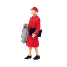 Load image into Gallery viewer, 1:64 Painted Figure Mini Model Miniature Resin Diorama Sand People Man Lady Set