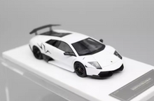 Load image into Gallery viewer, Cars Lounge 1:64 White Murcielago LP670-4 SV Sport Model Diecast Resin Car
