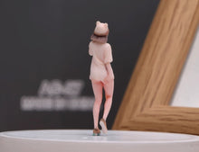 Load image into Gallery viewer, 1:64 Painted Figure Model Miniature Resin Diorama Toy Sand Kitten Girl Pretty