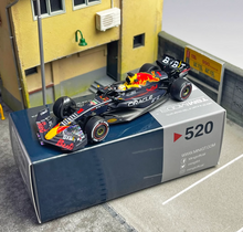 Load image into Gallery viewer, MINIGT 1:64 F1 RB18 #1 AlphaTauri Racing Sports Model Diecast Metal Car #520