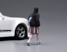 Load image into Gallery viewer, 1:64 Painted Figure Model Miniature Resin Diorama Toy Sand Walking Girl Casual