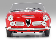 Load image into Gallery viewer, WELLY 1:24 1960 Romeo 2600 Spider Convertible Sports Model Diecast Metal Car