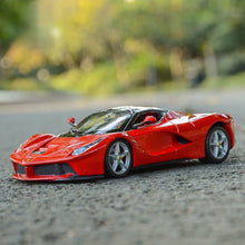 Load image into Gallery viewer, Bburago 1:24 Red Laferrari Racing Sports Model Toy Diecast Metal Car BN
