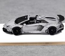 Load image into Gallery viewer, FW 1:64 Gray Aventador LP700 Convertible LBWK Sport Model Diecast Resin Car