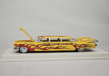 Load image into Gallery viewer, Mechanic 1:64 1959 Yellow 62 Limousine Luxury Model Diecast Metal Car New Collection