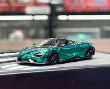 Load image into Gallery viewer, CM 1:64 Green Carbon 765LT Racing Sports Model Diecast Metal Car New Collection