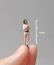 Load image into Gallery viewer, 1:64 Painted Figure Mini Model Miniature Resin Diorama Sand Hot Girl Long Hair New