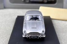 Load image into Gallery viewer, DCM 1:64 Silver 1964 DB5 Classic Vintage Figure Model Diecast Metal Car New