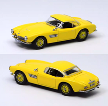 Load image into Gallery viewer, GFCC 1:64 Yellow 1957 507 Hard Top Classic Sport Model Diecast Metal Car New Collection