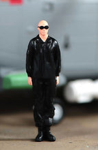 Load image into Gallery viewer, 1:64 Painted Unpainted Figure Model Miniature Resin Diorama Sand Air Force Man New