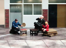 Load image into Gallery viewer, 1:64 Painted Figure Model Miniature Resin Diorama Sand Barbecue Set Drinking Toy