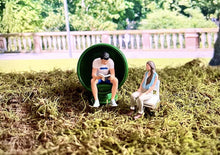 Load image into Gallery viewer, 1:64 Painted Figure Mini Model Miniature Resin Diorama Set Boy Girl Chair Sand