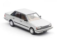 Load image into Gallery viewer, XCARTOYS 1:64 Silver 7 Gen Crown S120 Sedan Classic Model Diecast Metal Car
