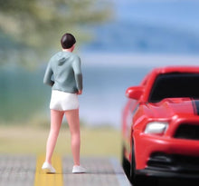 Load image into Gallery viewer, 1:64 Painted Figure Model Miniature Resin Diorama Sand Running Girl Sport Lady