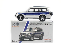 Load image into Gallery viewer, XCARTOYS 1:64 Silver JDM Pajero Gen.4 SUV Off Road Model Diecast Metal Car