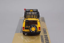 Load image into Gallery viewer, BM 1:64 Discovery 1 Camel Classic SUV Sports Model Diecast Metal Car