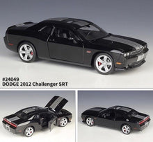 Load image into Gallery viewer, WELLY 1:24 2012 SRT Muscle Racing Sports Model Diecast Metal Car Display