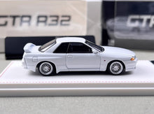 Load image into Gallery viewer, FH 1:64 White Skyline GTR R32 Nismo S-Tune Sports Model Diecast Metal Car New Collection