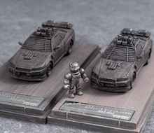 Load image into Gallery viewer, SW 1:64 Skyline GTR R34 Mad Max Figure Sports Model Diecast Metal Car New Collection