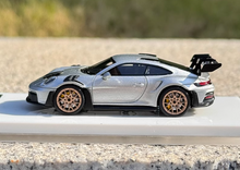 Load image into Gallery viewer, SOLO 1:64 Silver 2021 911 GT3 RS 992 Racing Sports Model Diecast Resin Car New