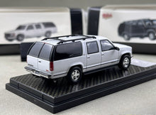 Load image into Gallery viewer, Bliss 1:64 White Suburban GMT400 SUV Sports Model Diecast Metal Car New Collection