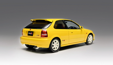 Load image into Gallery viewer, MH 1:18 Yellow JDM Civic Type R EK9 Hatchback Engine Model Diecast Metal Car