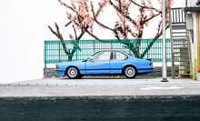 Load image into Gallery viewer, SW 1:64 Blue E24 635 CSI Couple Classic Sports Model Diecast Metal Car New