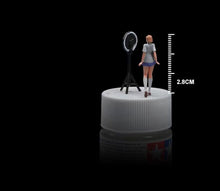 Load image into Gallery viewer, 1:64 Painted Figure Mini Model Miniature Resin Diorama Live Broadcast Girl LED